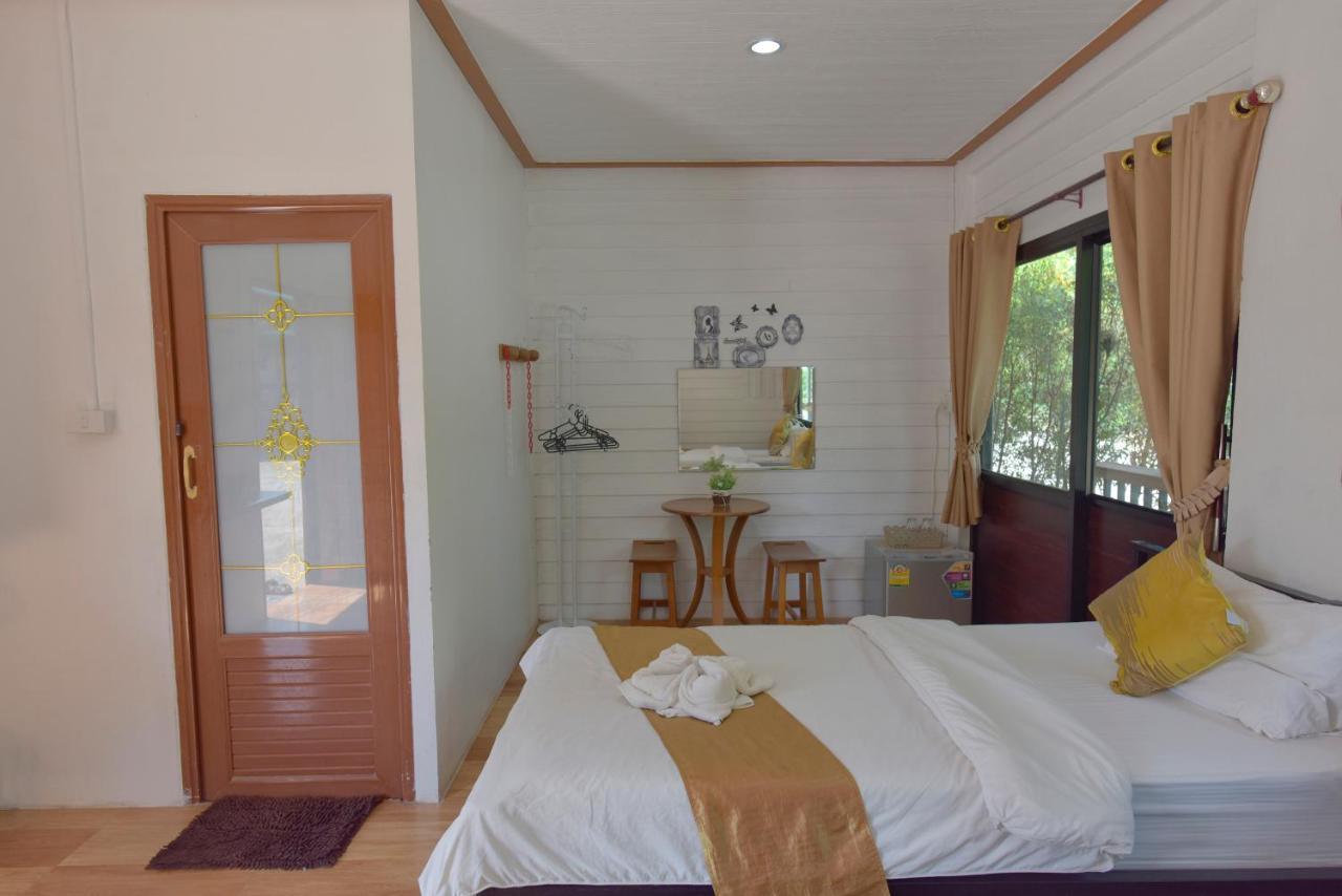 Chomduen Phu Kao Resort Non Sang Exterior foto