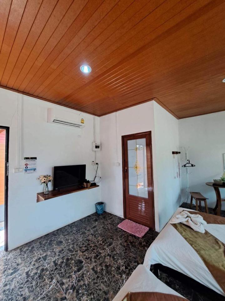 Chomduen Phu Kao Resort Non Sang Habitación foto
