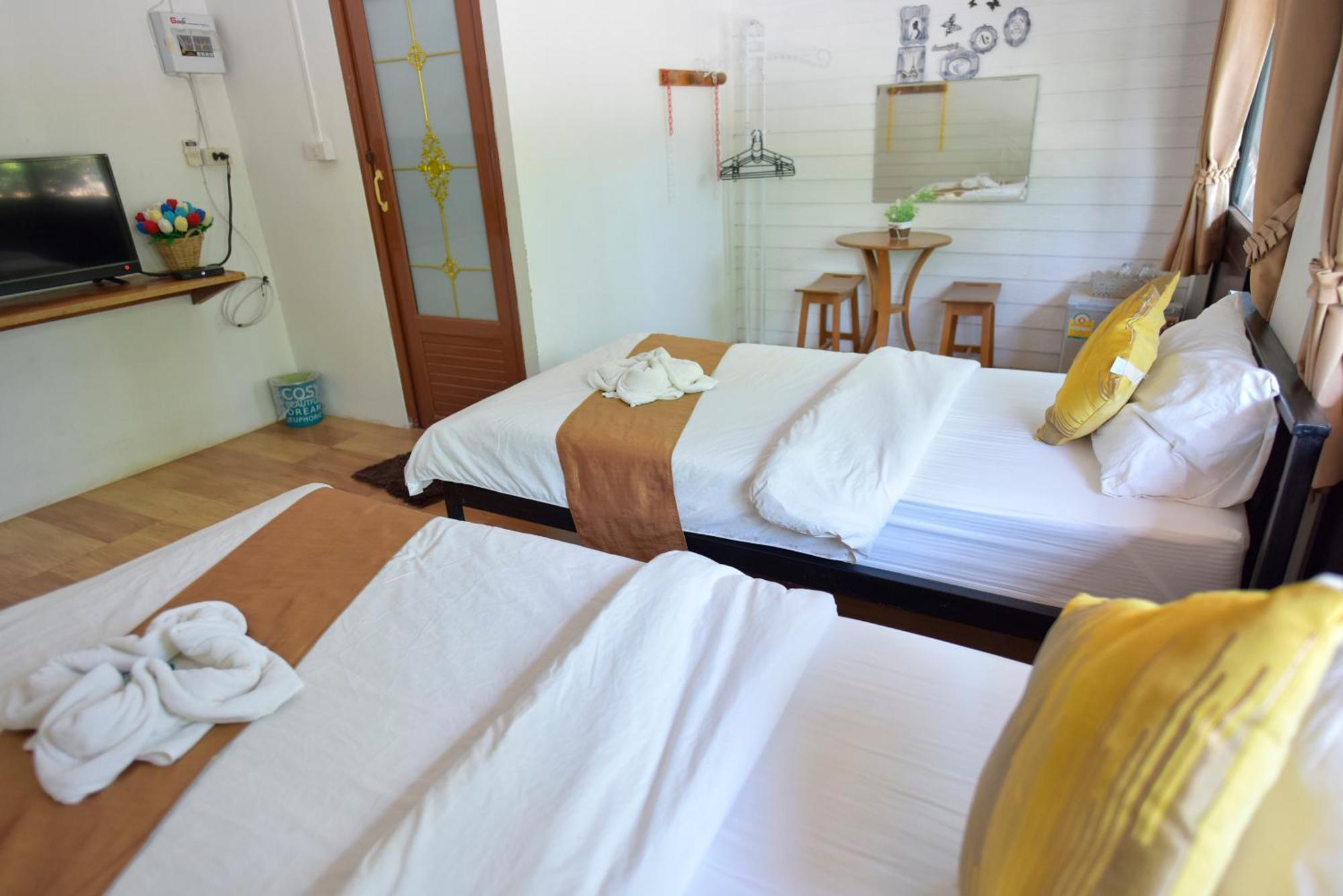 Chomduen Phu Kao Resort Non Sang Habitación foto