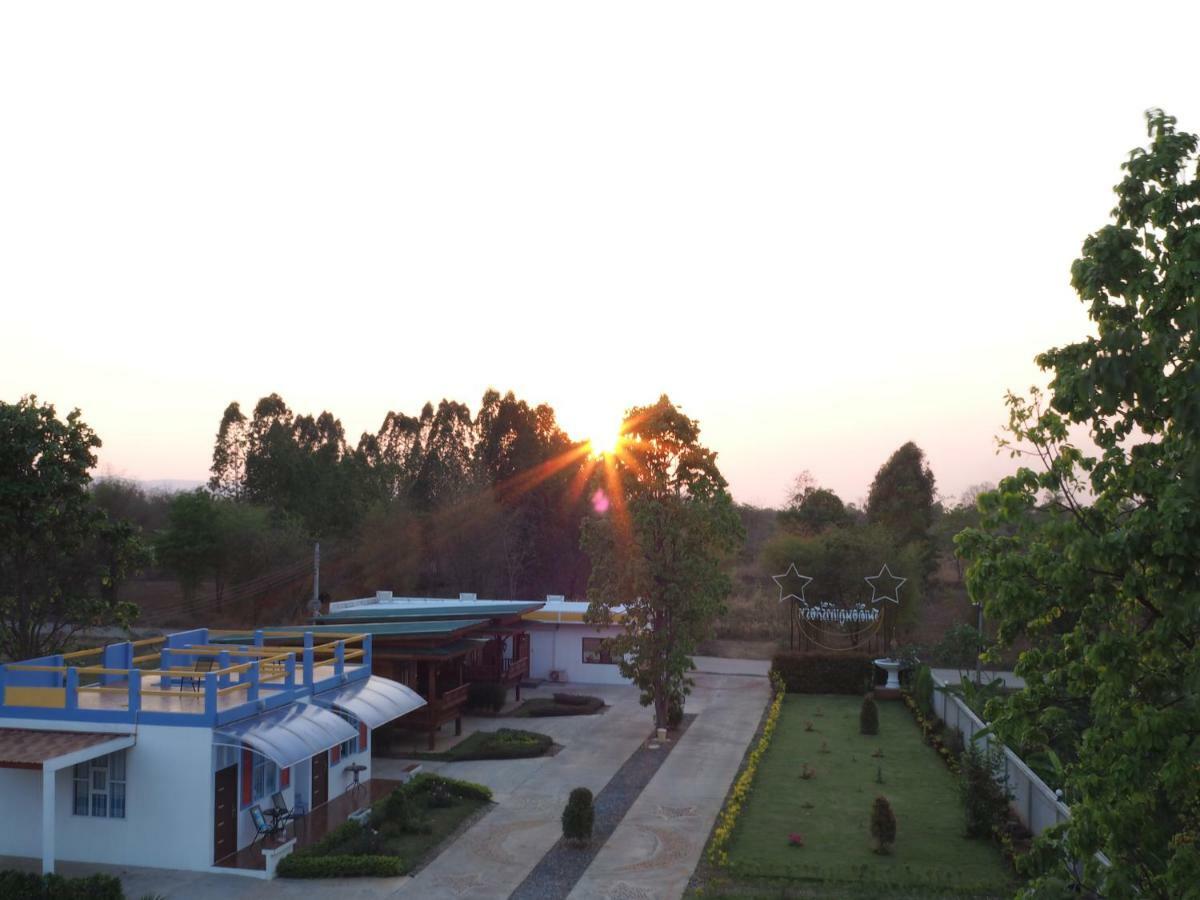 Chomduen Phu Kao Resort Non Sang Exterior foto